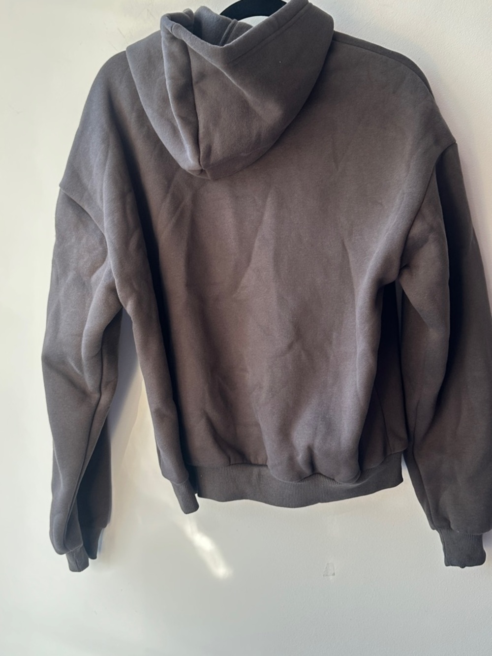 🆕 Edikted, Dark Gray Embroidered Hoodie Pullover S | 605 - Picture 2 of 6